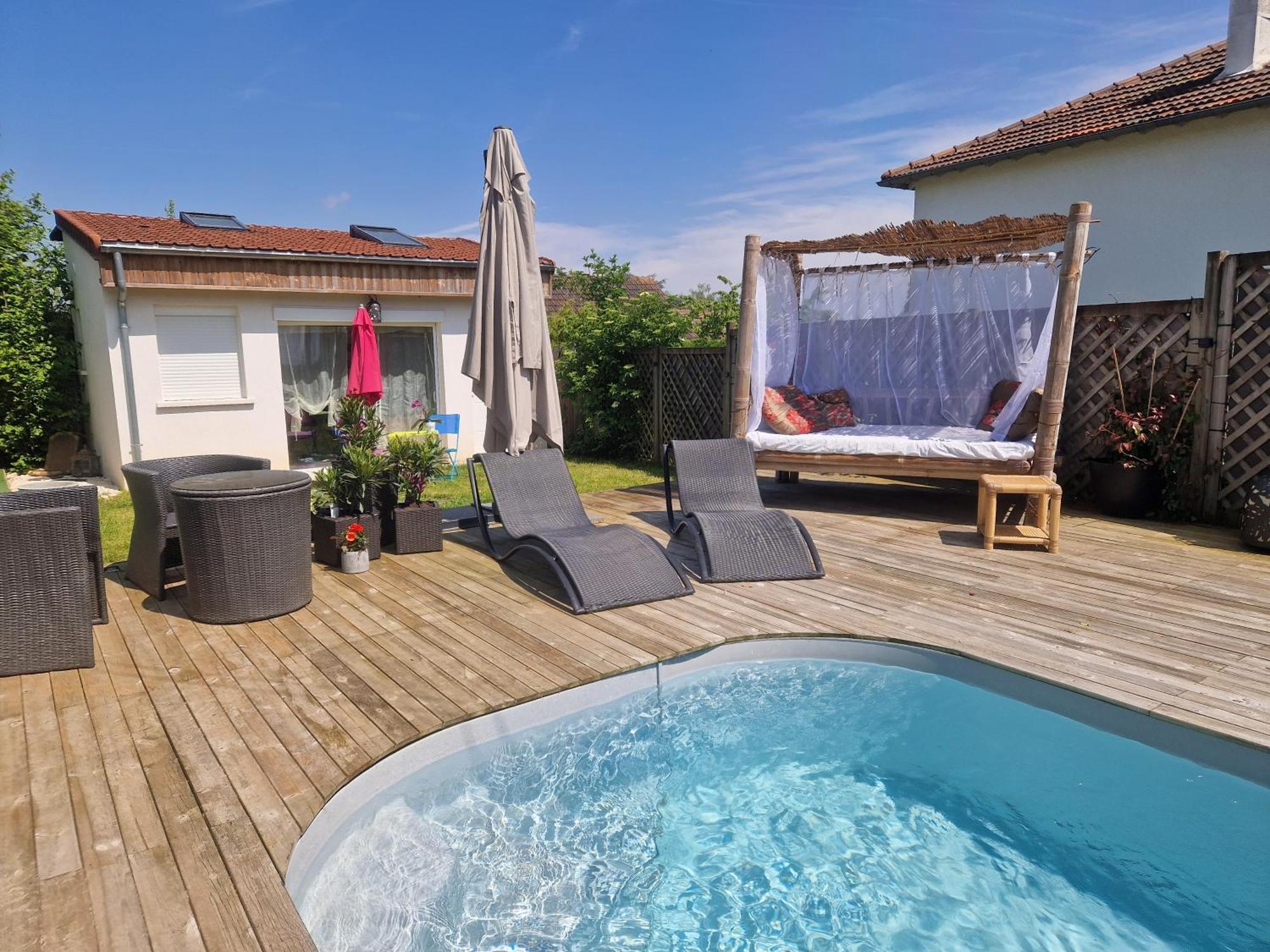La Serenite Balinaise, Chambre Et Sdb Privee, Jardin , Piscine Et Jacuzzi En Saison, Pres De Chantilly, Parc Asterix Et Cdg Et Paris En 20' Orry-La-Ville Kültér fotó
